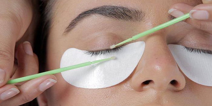 Natural Eyelash Growth