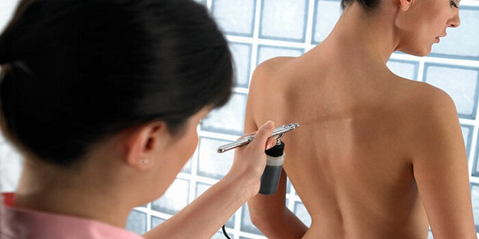 Sunless Spray Tanning, How Safe Is This Procedure