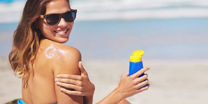 The Natural Sun Or The Fake Tanning Lotion